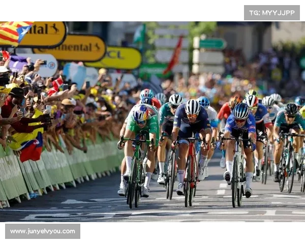 巴黎市长宣布扩建自行车专用道 环法赛道将永久化为骑行路线